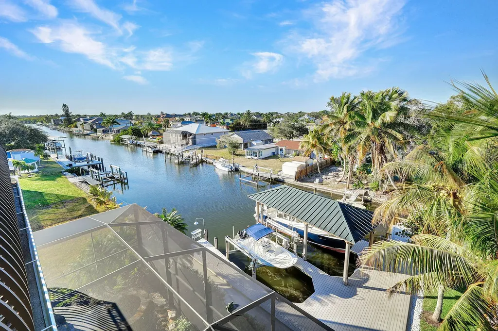 4806 Regal Drive Bonita Springs FL 34134