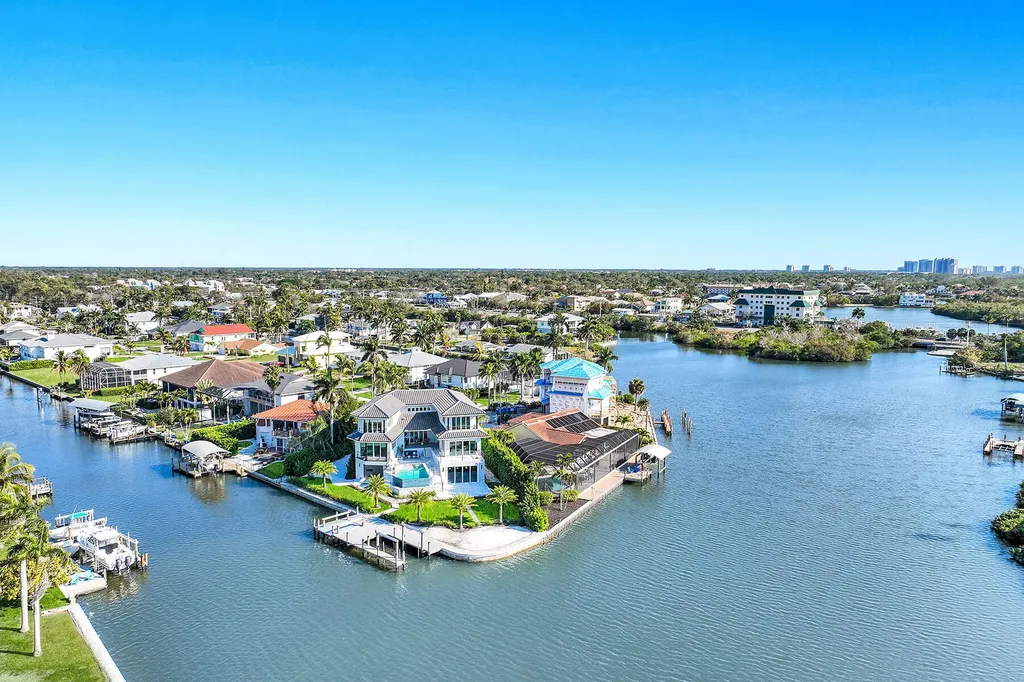 4806 Regal Drive Bonita Springs FL 34134