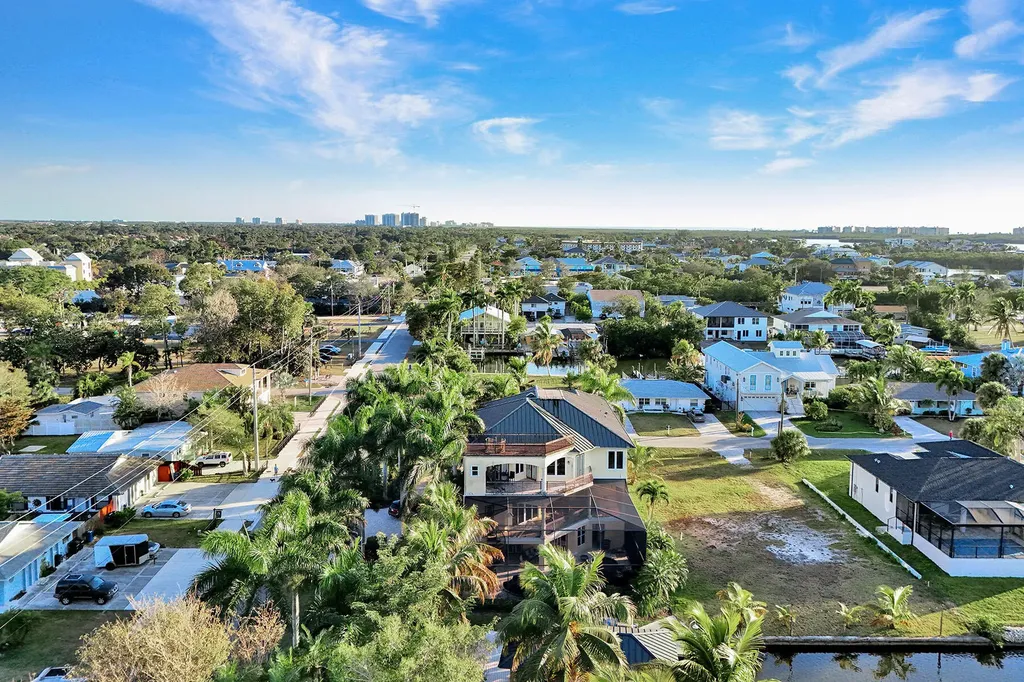 4806 Regal Drive Bonita Springs FL 34134