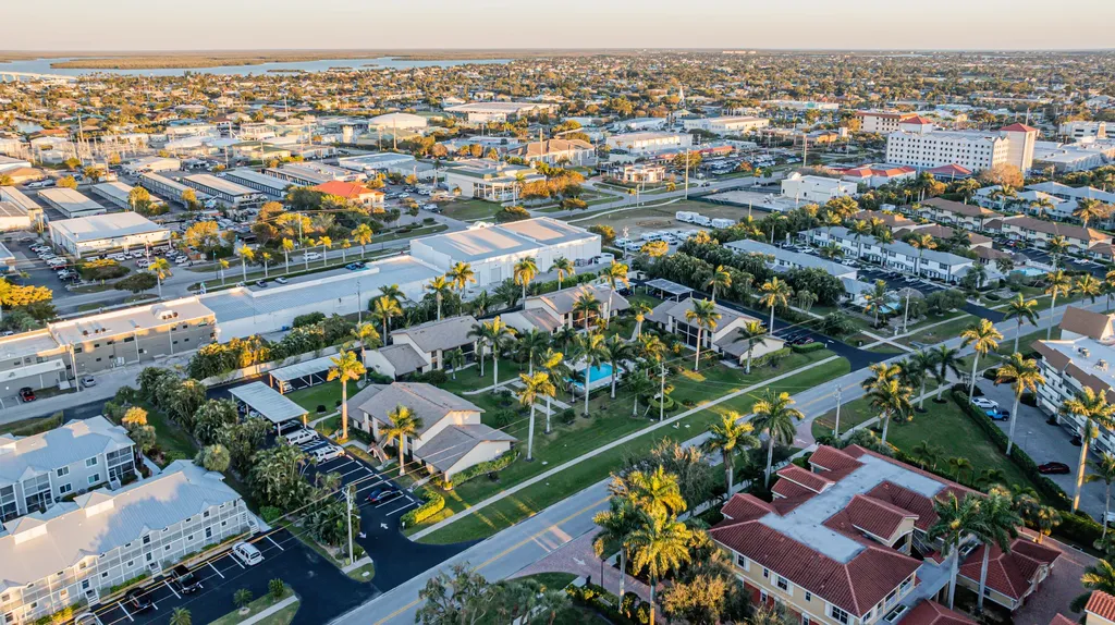 791 W Elkcam Circle Marco Island FL 34145