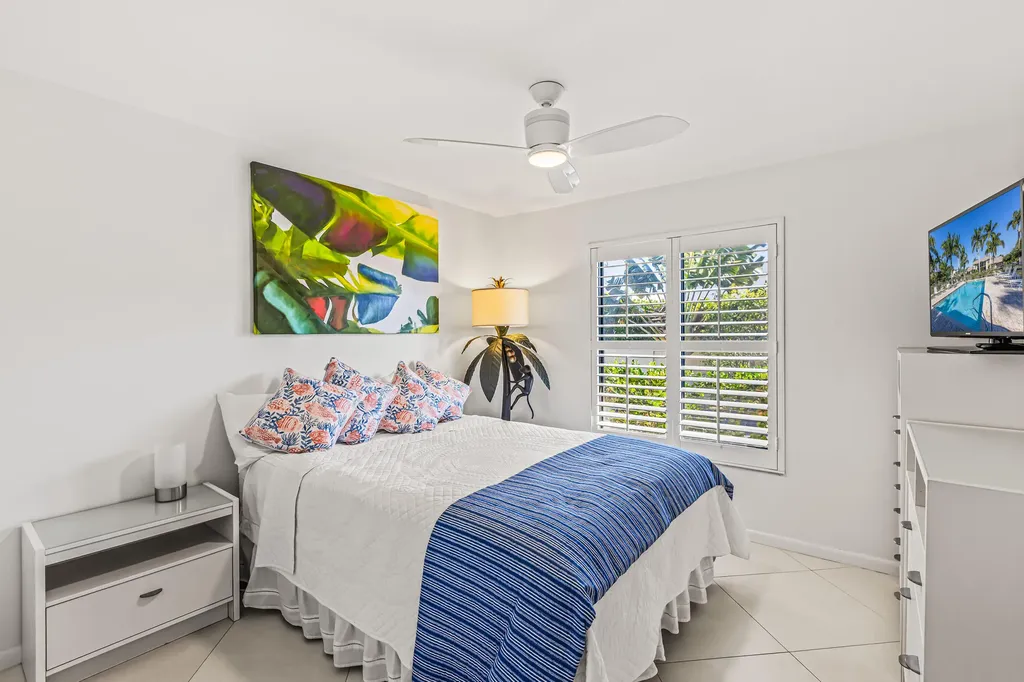 791 W Elkcam Circle Marco Island FL 34145