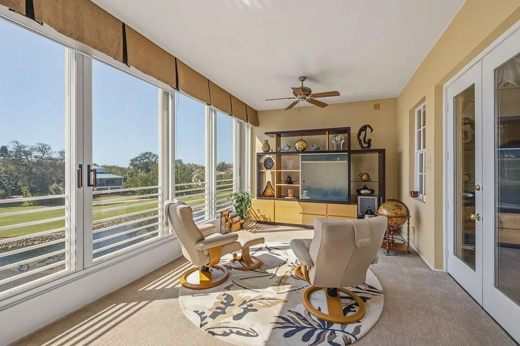 824 Hideaway Circle E Marco Island FL 34145