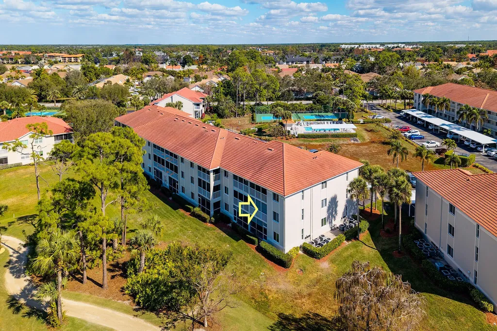 1001 Eastham Way Naples FL 34104