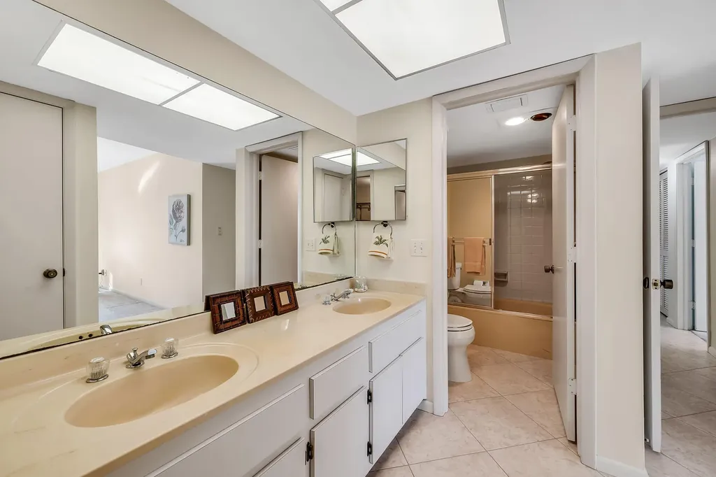 881 Panama Court Marco Island FL 34145