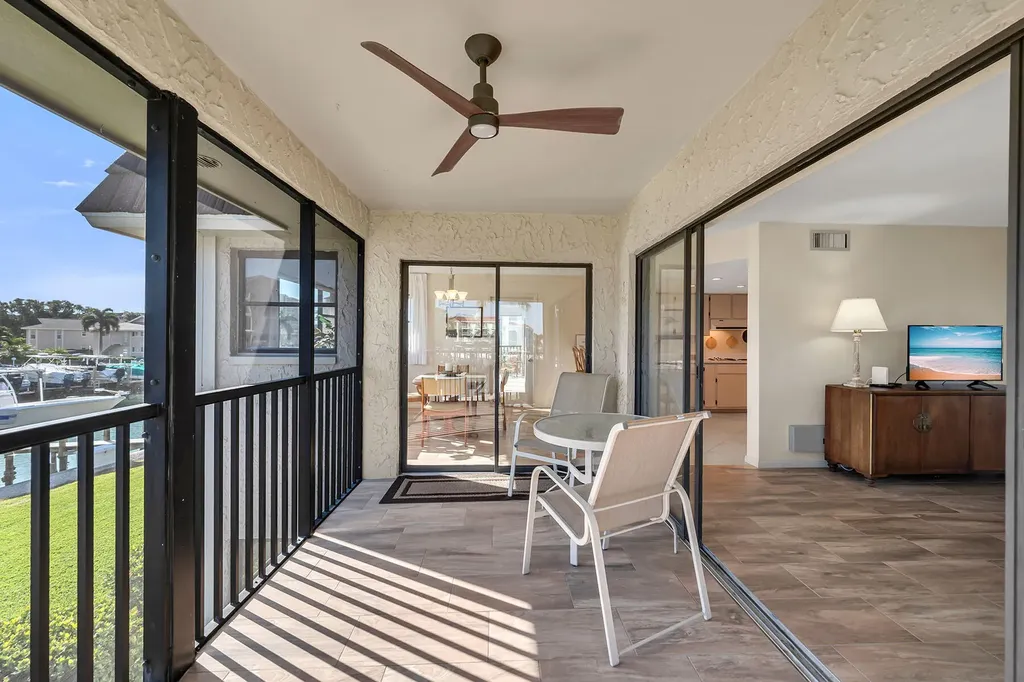 881 Panama Court Marco Island FL 34145