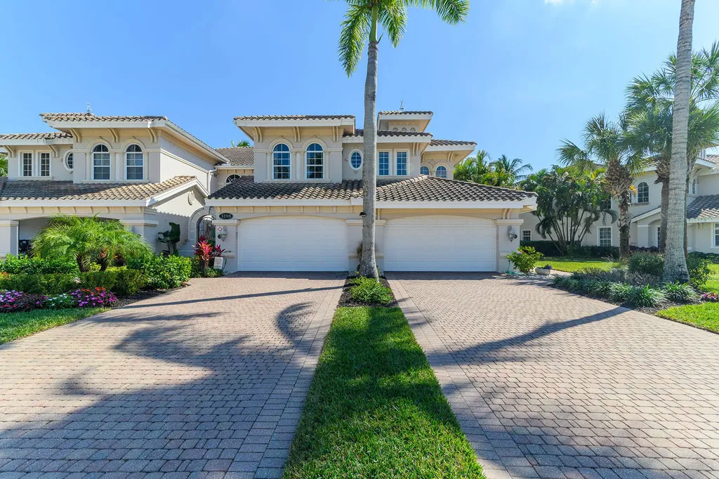 3198 Serenity Court Naples FL 34114