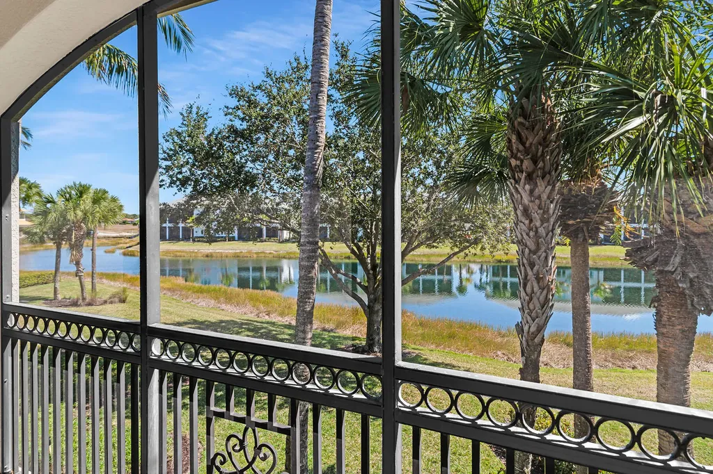 3198 Serenity Court Naples FL 34114