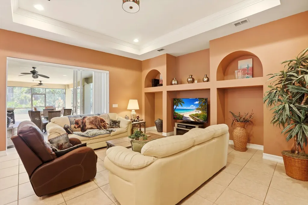 1485 Desoto Boulevard N Naples FL 34120