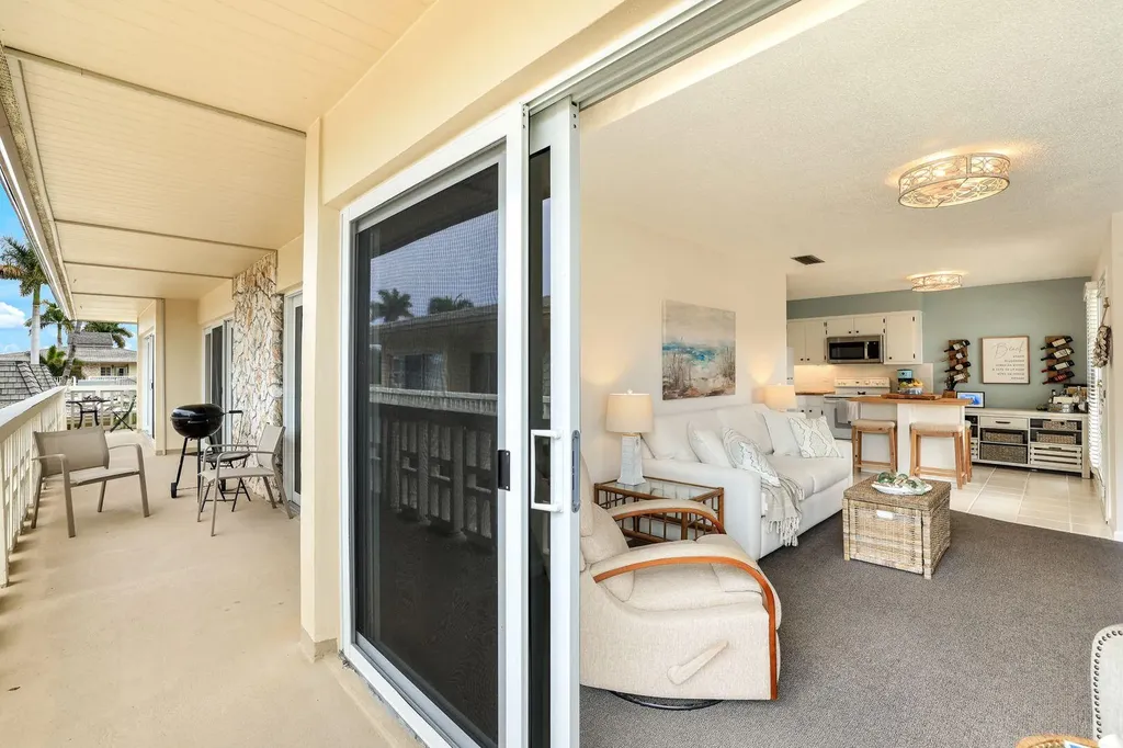 1215 Edington Place Marco Island FL 34145