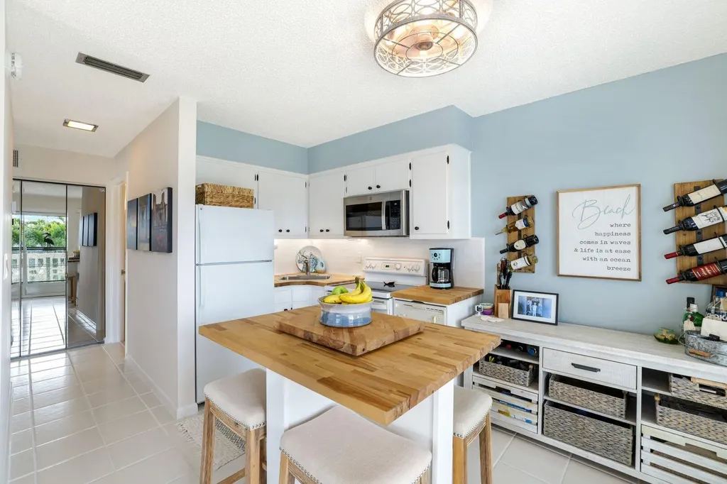 1215 Edington Place Marco Island FL 34145