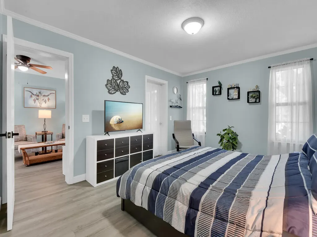 5371 Treetops Drive Naples FL 34113