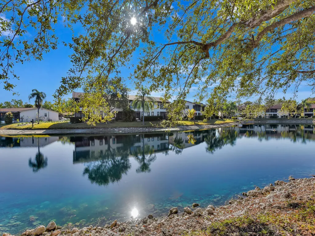 5371 Treetops Drive Naples FL 34113