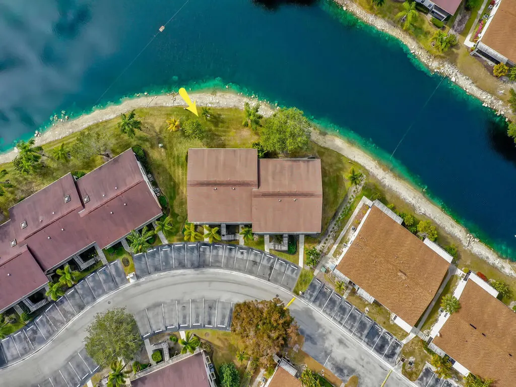 5371 Treetops Drive Naples FL 34113