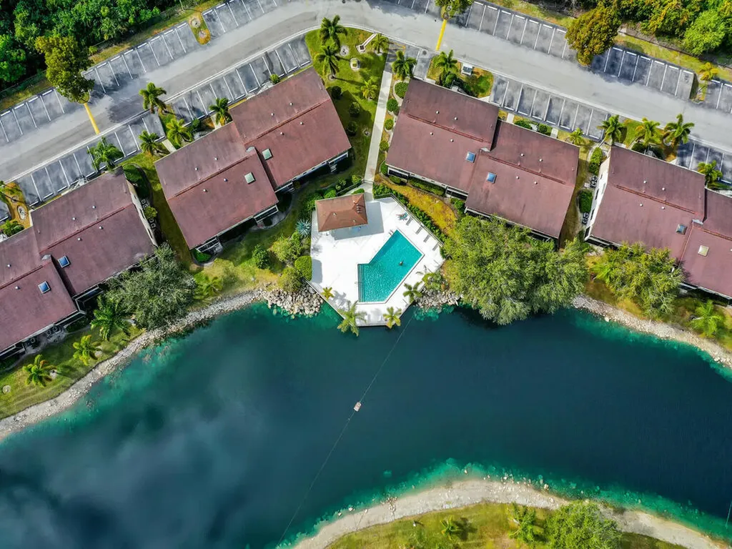 5371 Treetops Drive Naples FL 34113