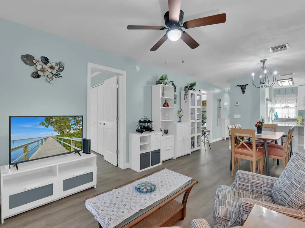 5371 Treetops Drive Naples FL 34113