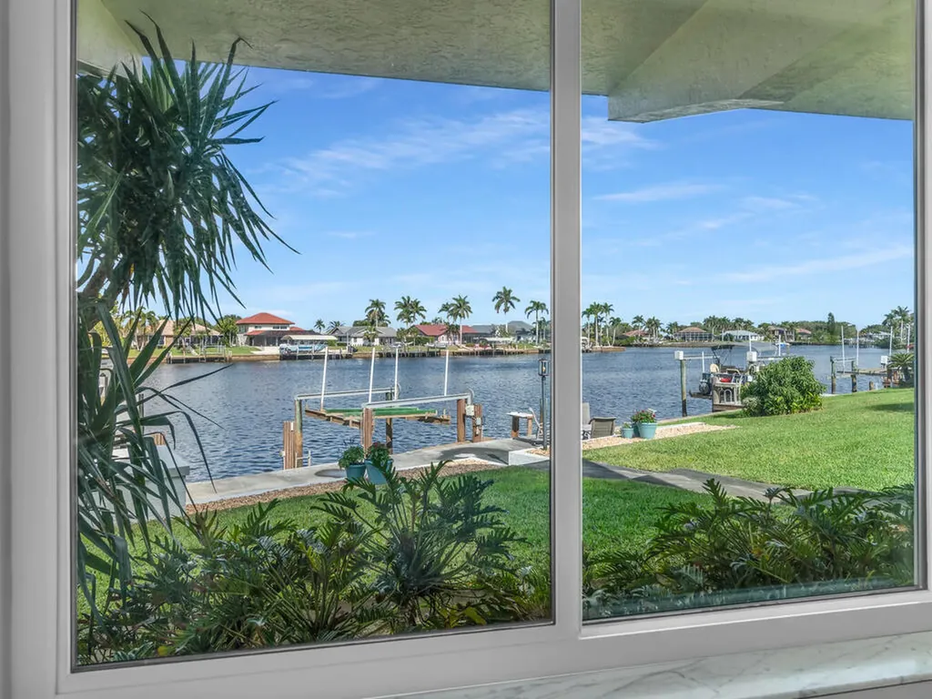 111 Newport Cay Naples FL 34114