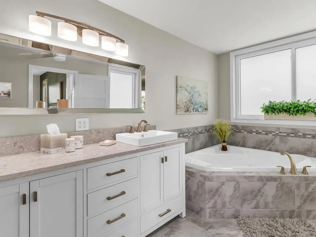 111 Newport Cay Naples FL 34114