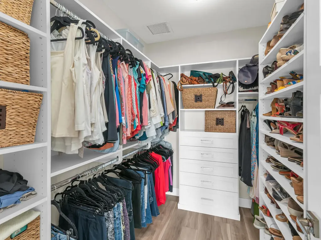 111 Newport Cay Naples FL 34114