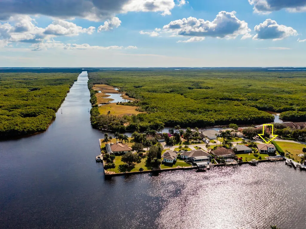 111 Newport Cay Naples FL 34114