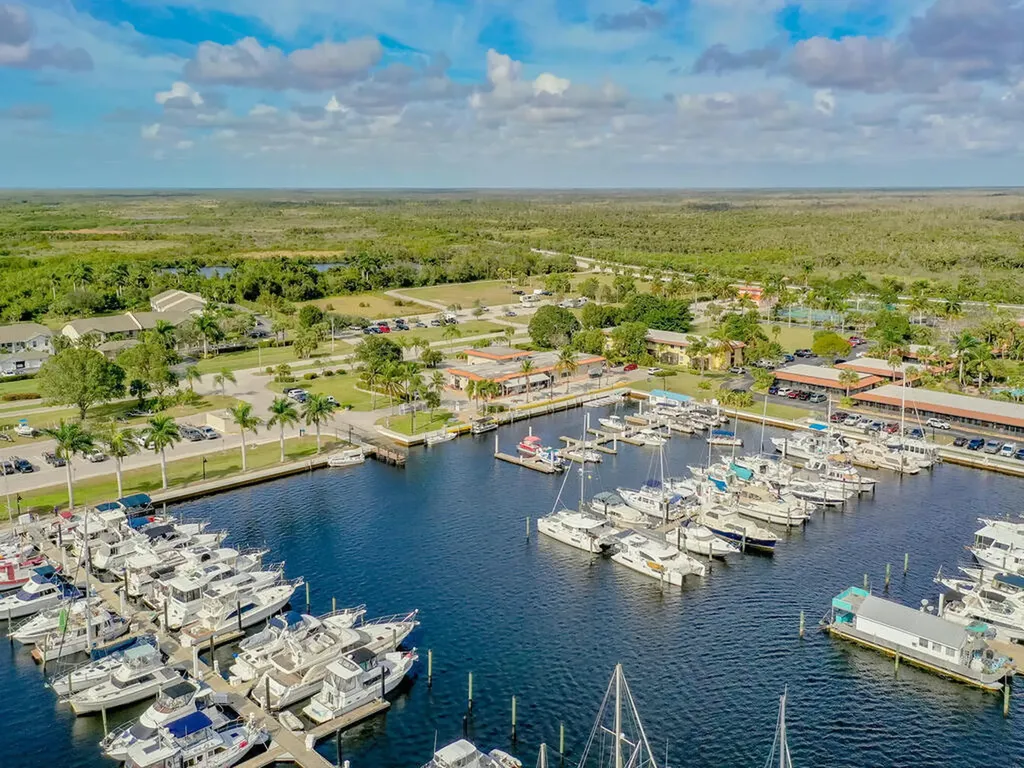 111 Newport Cay Naples FL 34114