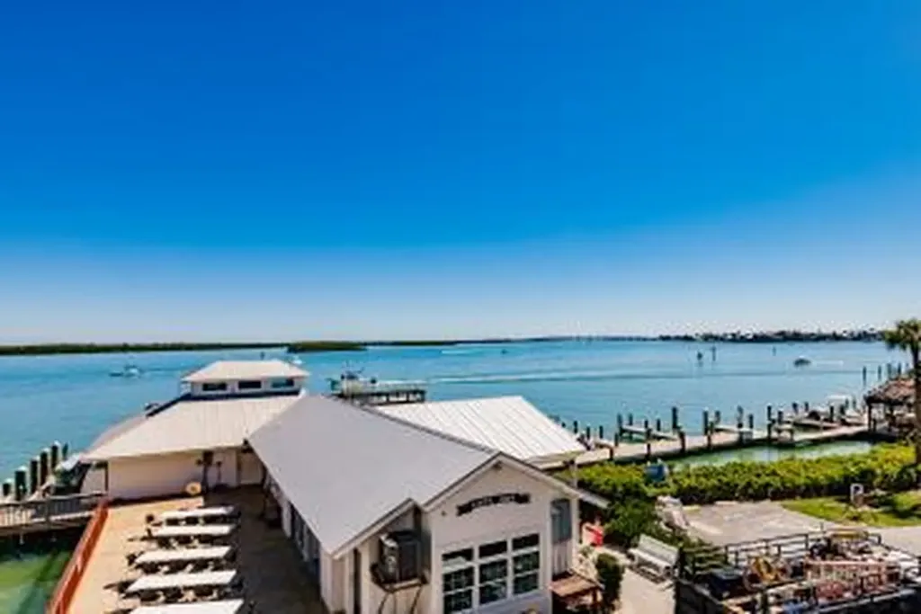 1085 Bald Eagle Drive Marco Island FL 34145