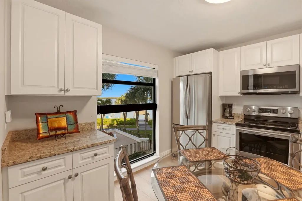 1085 Bald Eagle Drive Marco Island FL 34145