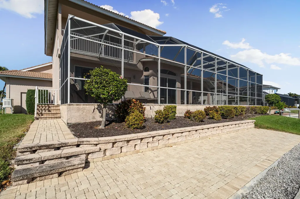 757 Bluebonnet Court Marco Island FL 34145