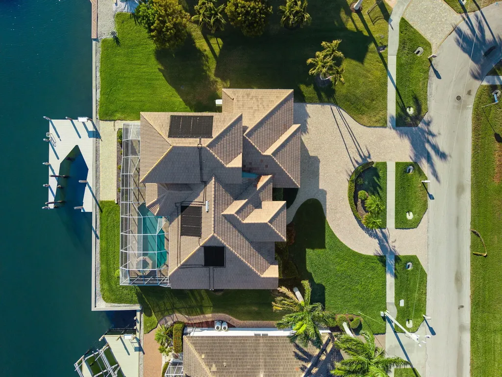 757 Bluebonnet Court Marco Island FL 34145