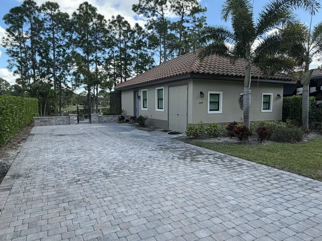 13149 Golden Palms Circle Fort Myers FL 33913