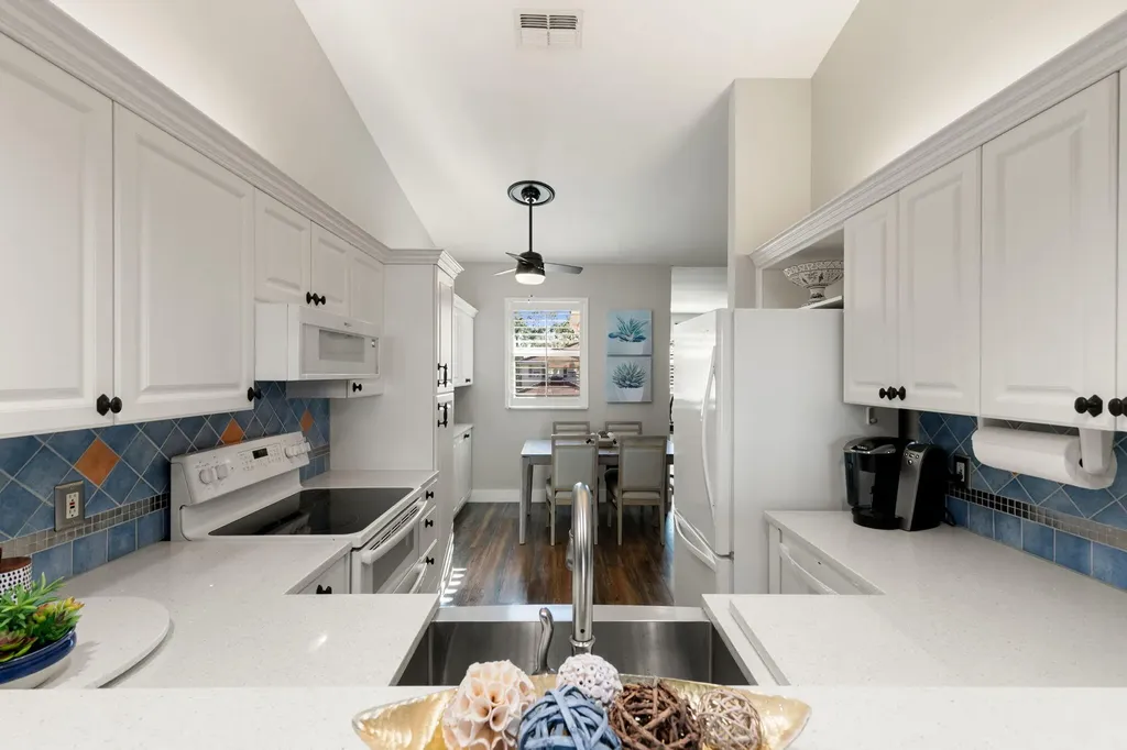 500 Robin Hood Circle Naples FL 34104