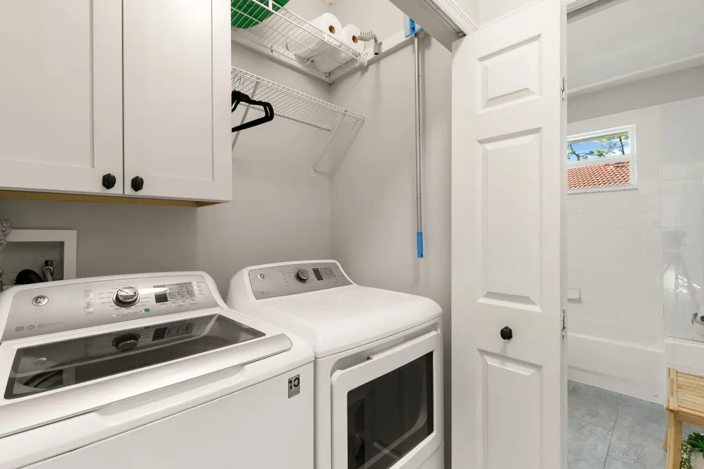 500 Robin Hood Circle Naples FL 34104