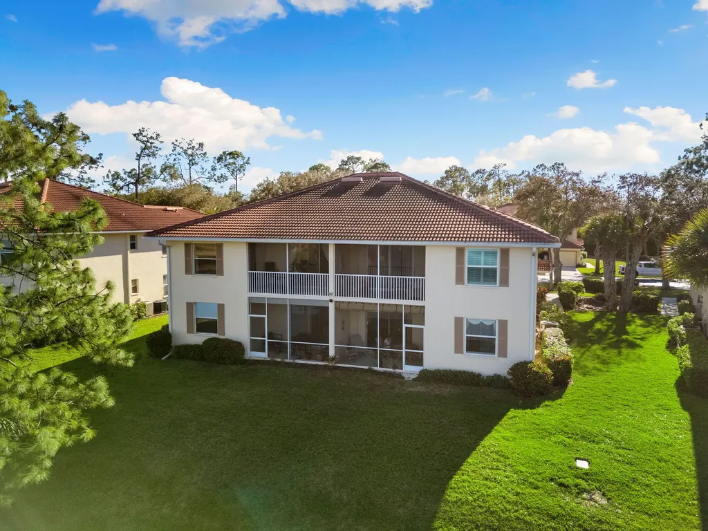 500 Robin Hood Circle Naples FL 34104