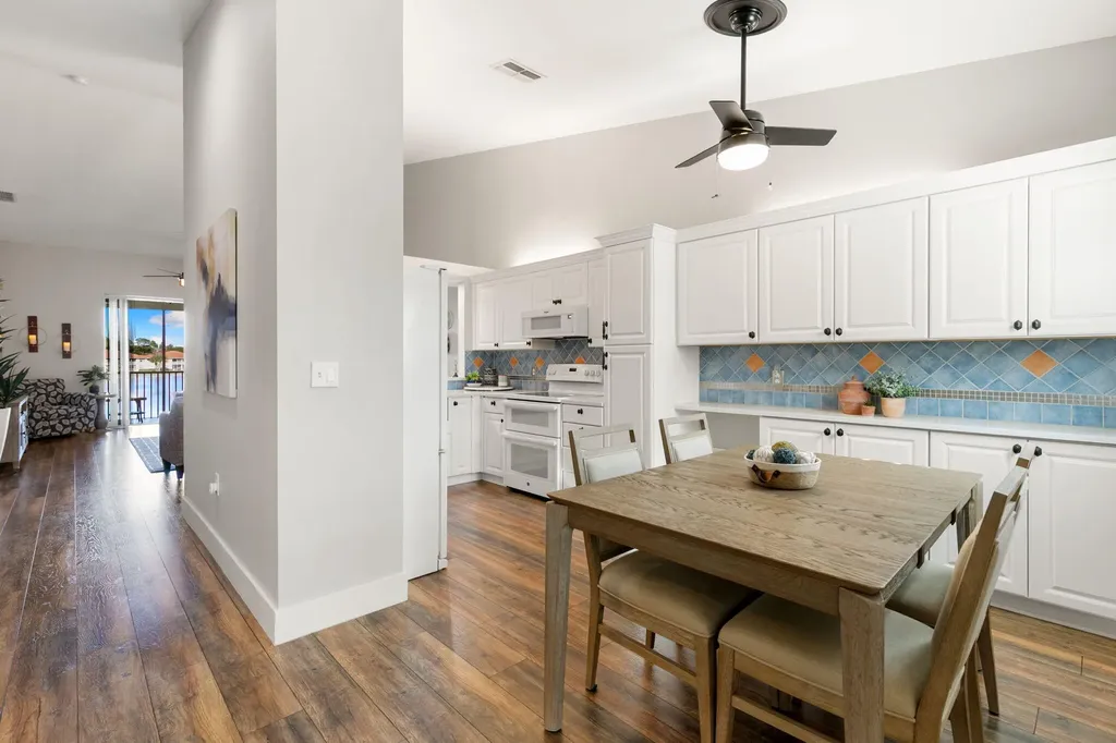 500 Robin Hood Circle Naples FL 34104