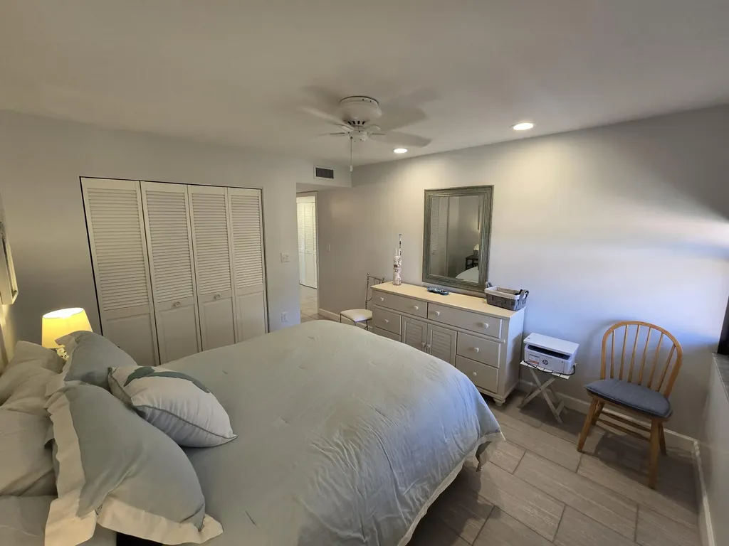 1532 Mainsail Naples FL 34114