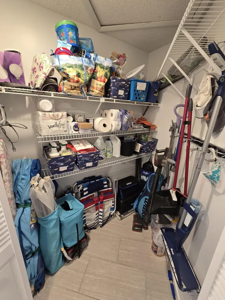 1532 Mainsail Naples FL 34114