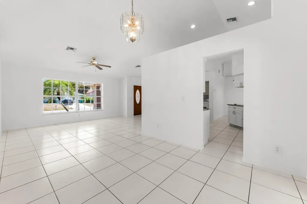 116 Delbrook Way Marco Island FL 34145