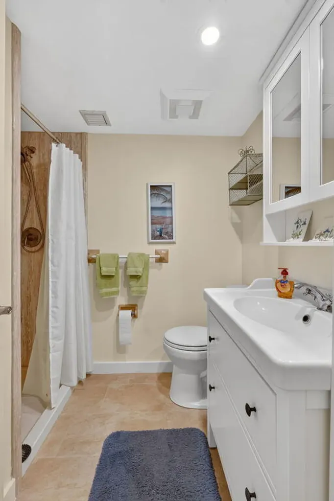 35 Greenbrier Marco Island FL 34145