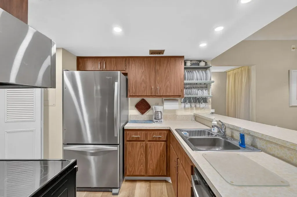 35 Greenbrier Marco Island FL 34145
