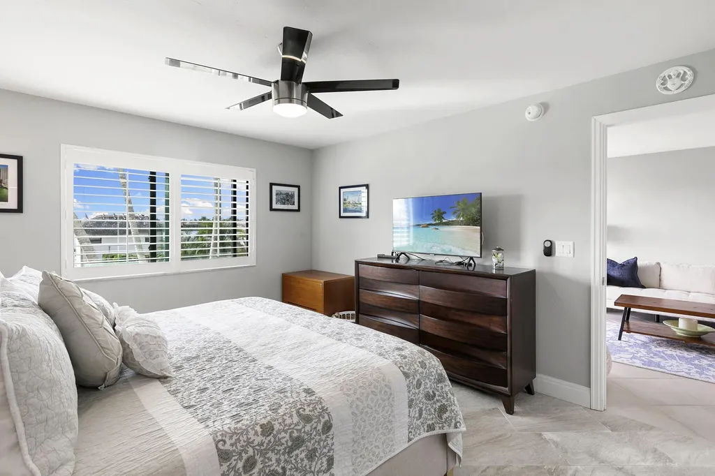 730 W Elkcam Circle Marco Island FL 34145