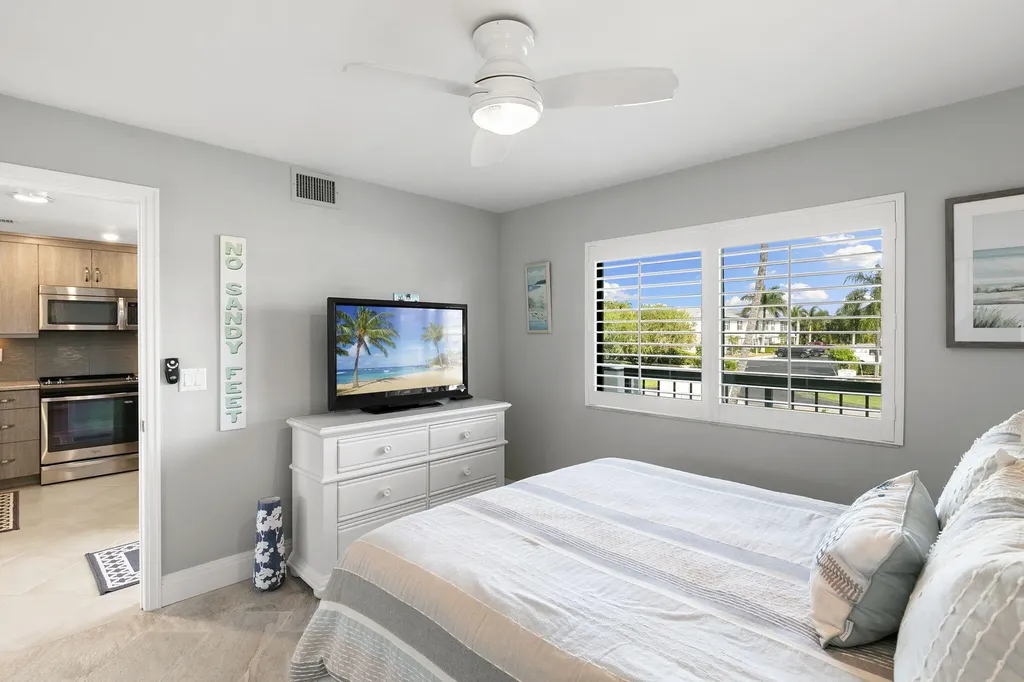 730 W Elkcam Circle Marco Island FL 34145