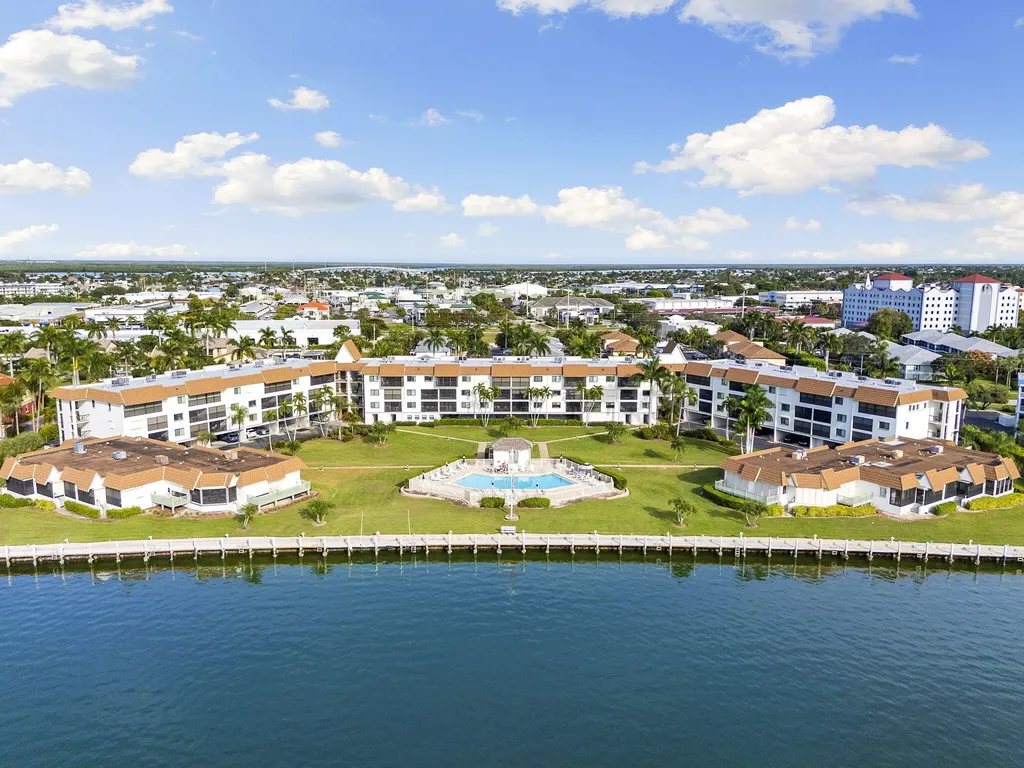 730 W Elkcam Circle Marco Island FL 34145