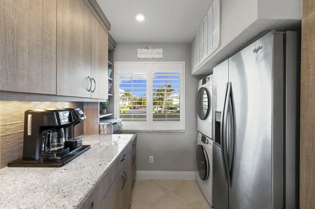 730 W Elkcam Circle Marco Island FL 34145