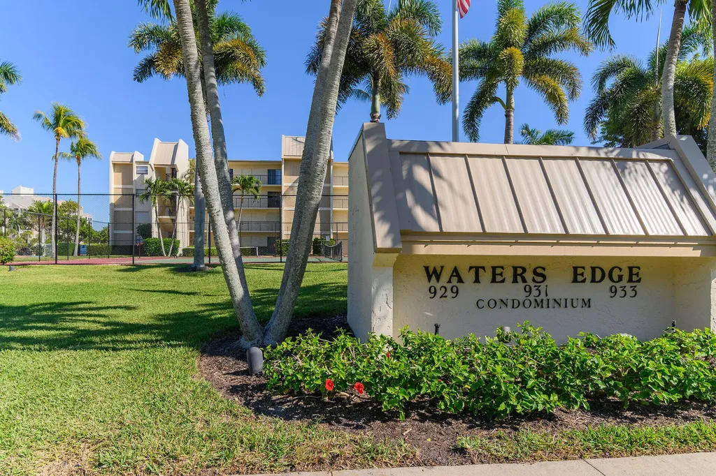 929 Collier Court Marco Island FL 34145