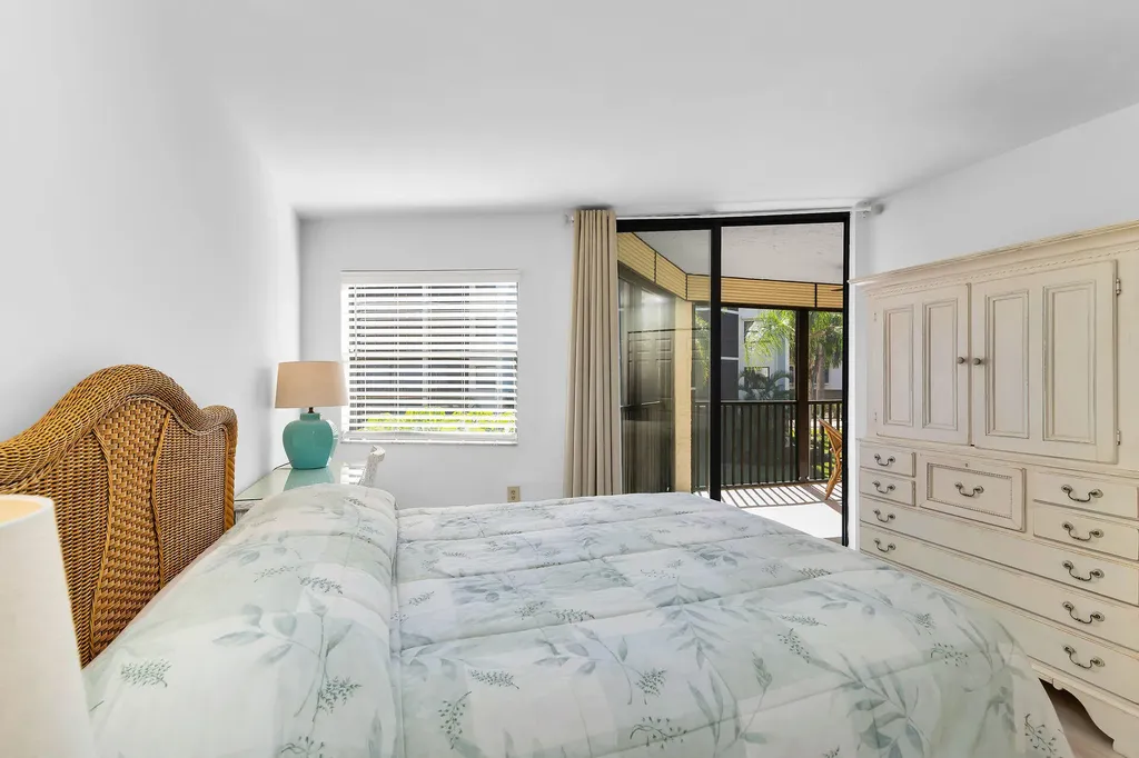 929 Collier Court Marco Island FL 34145