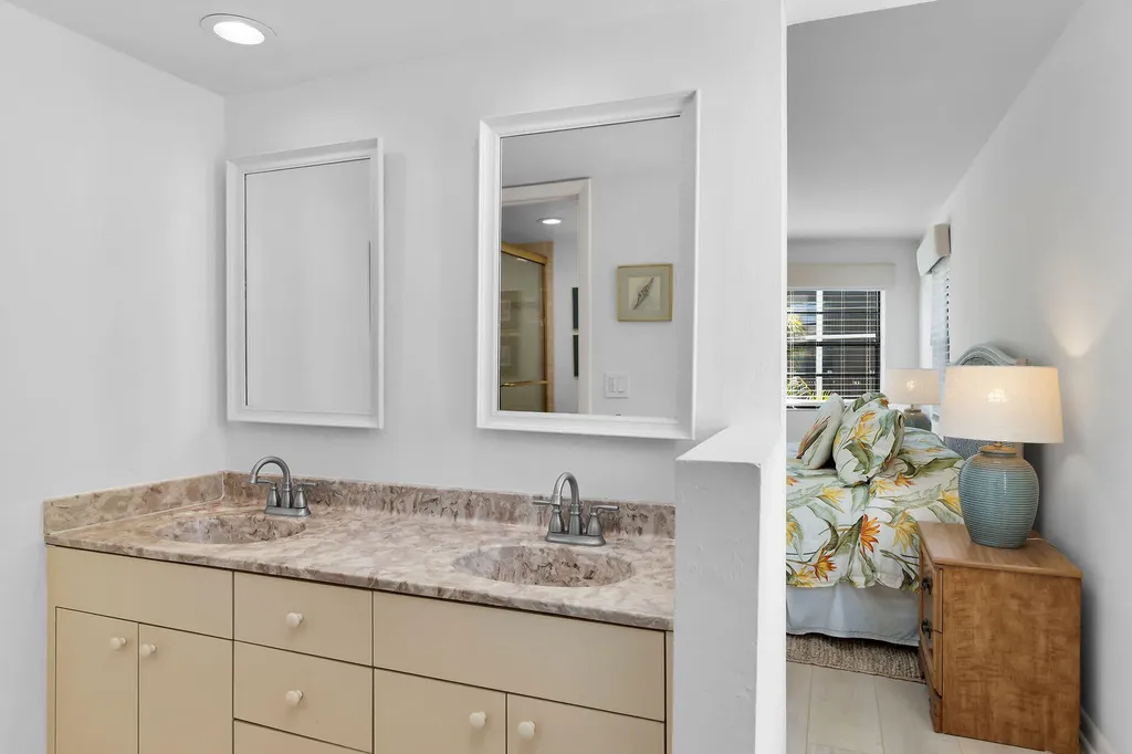 929 Collier Court Marco Island FL 34145