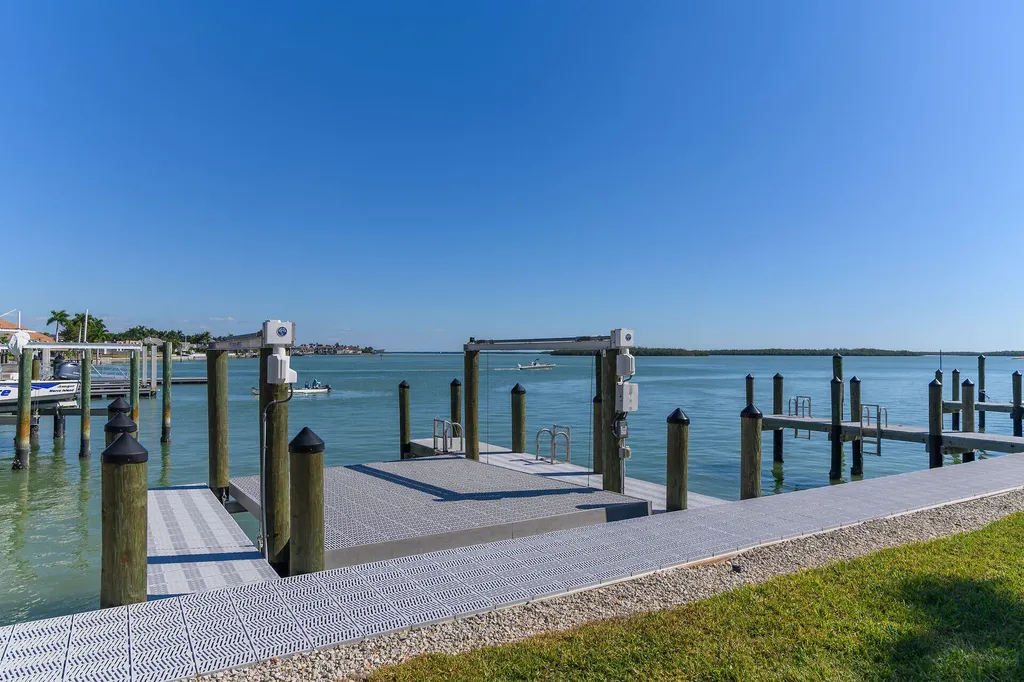 929 Collier Court Marco Island FL 34145