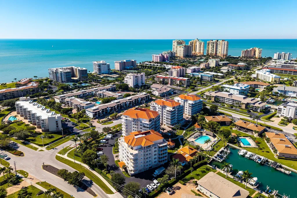 Marco Island FL, 1111 Swallow Avenue, Unit 1-401