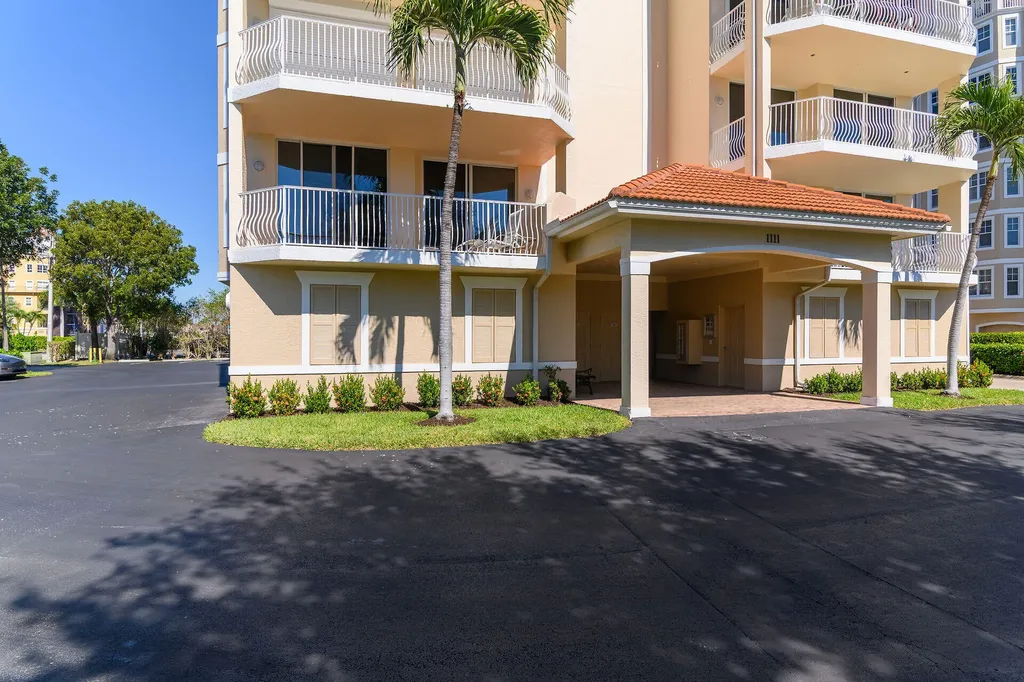 1111 Swallow Avenue Marco Island FL 34145