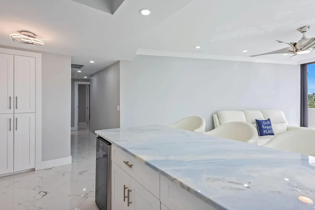 58 N Collier Marco Island FL 34145