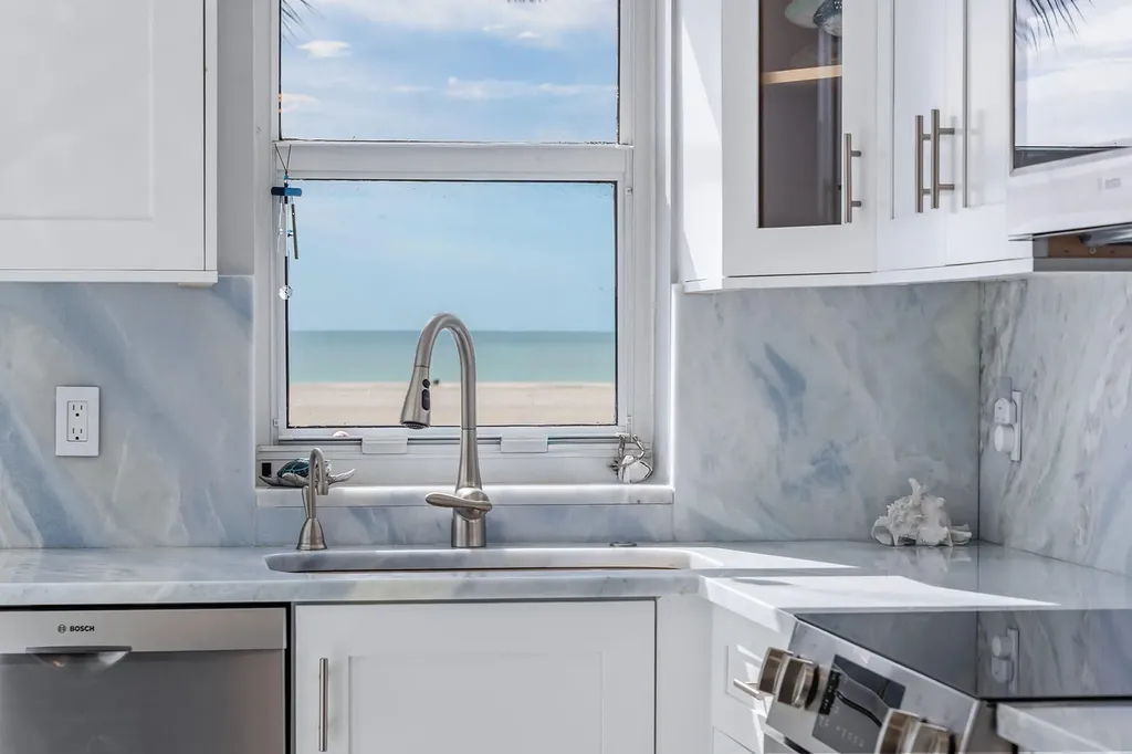 58 N Collier Marco Island FL 34145